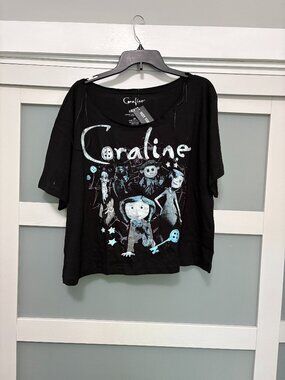 NWT NEW Hot Topic  Coraline Group Crawl Off Shoulder T-shirt shirt 2X Black